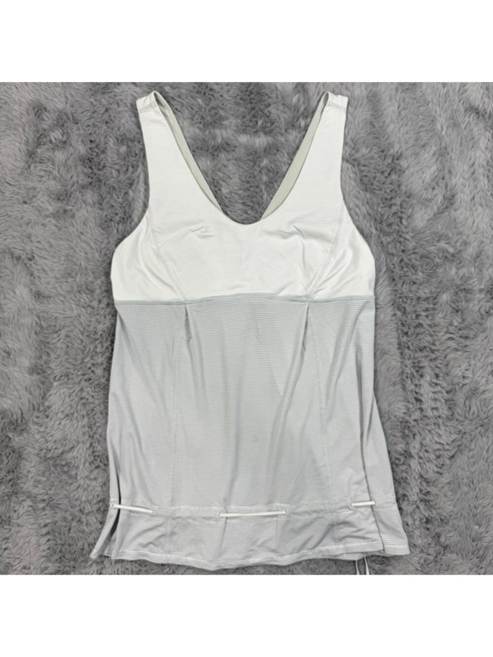 Lululemon Hustle & Bustle Top Women's 10 Gray Tank Nylon Performance Stretch